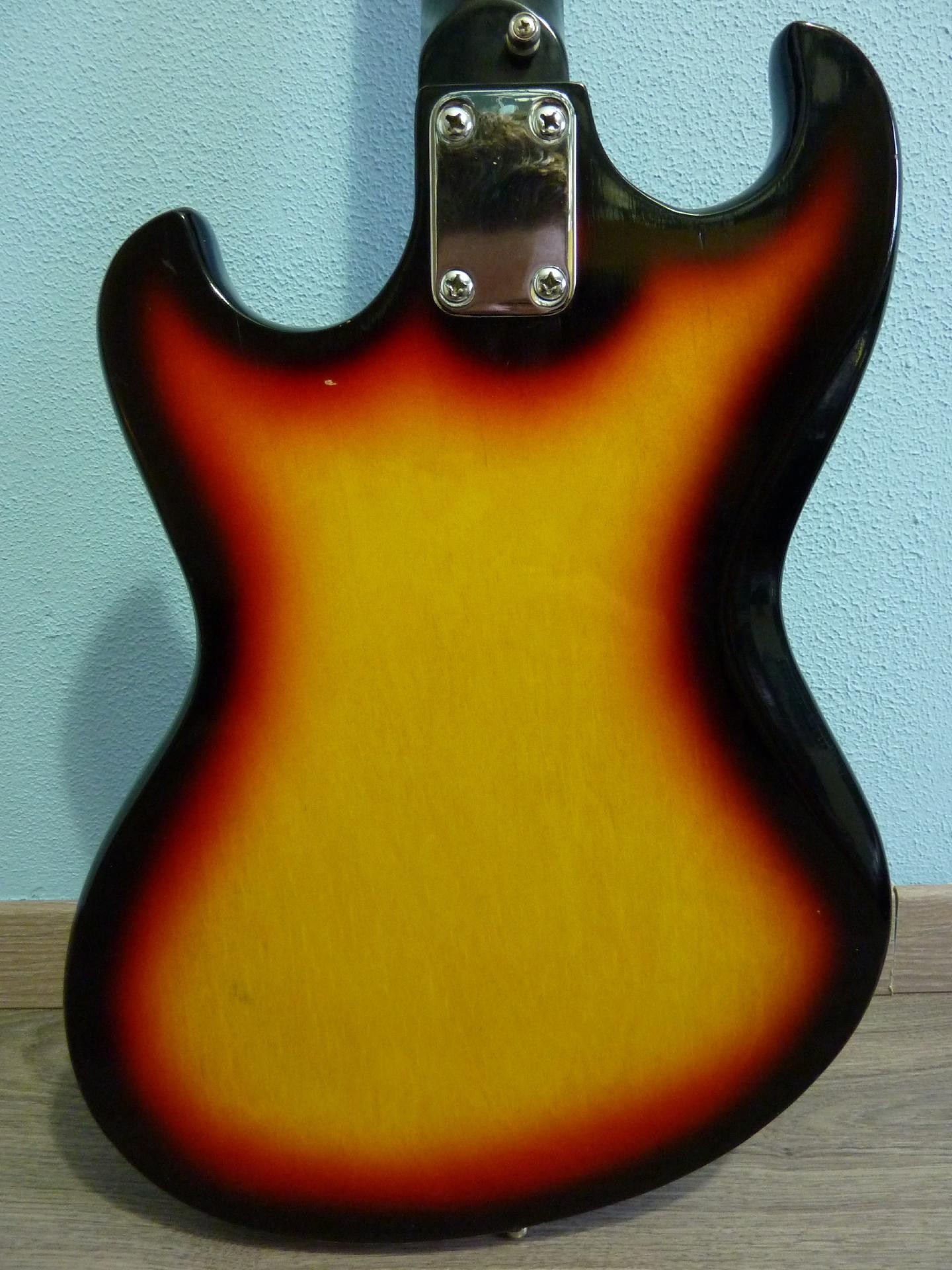 Teisco / Kawai electric guitar Buy vintage Teisco guitar at Hender