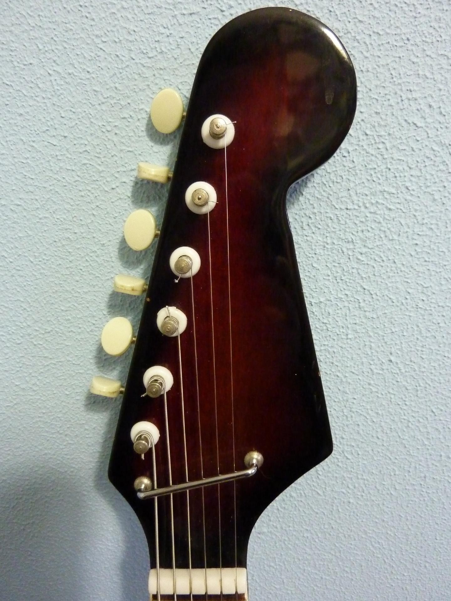 Teisco / Kawai electric guitar Buy vintage Teisco guitar at Hender