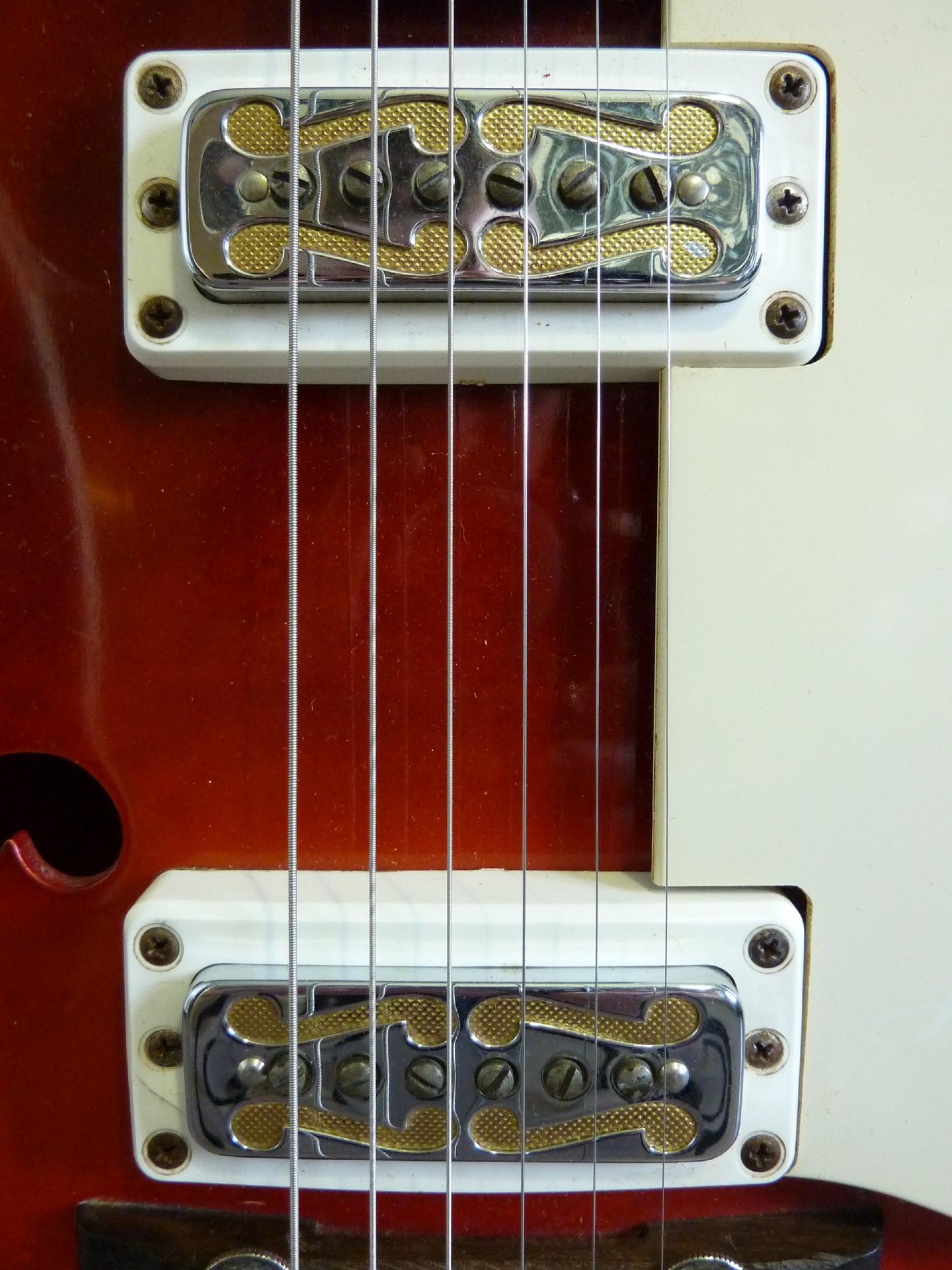 1966 Harmony Rocket H56 Buy vintage Harmony guitar at Hender Amps