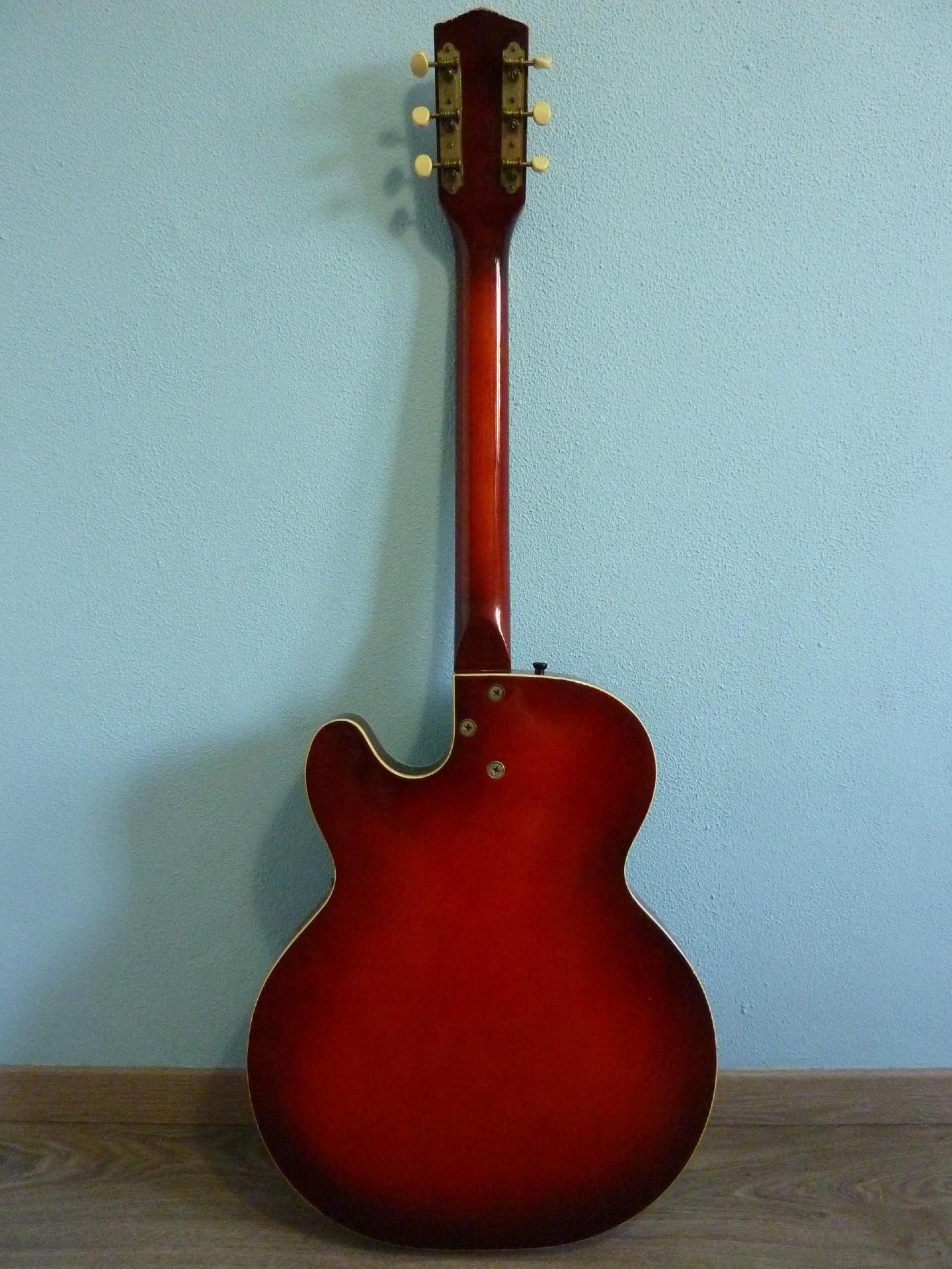 1966 Harmony Rocket H56 Buy vintage Harmony guitar at Hender Amps