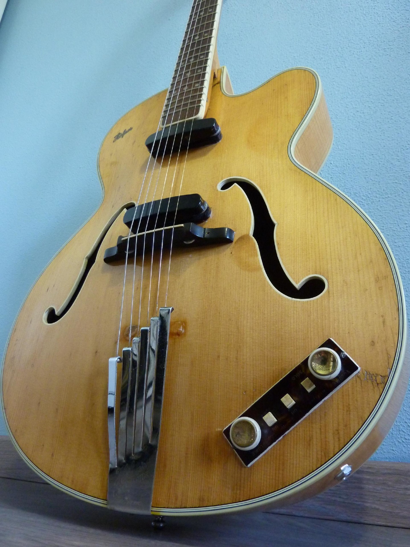 Hofner president for sale on sale